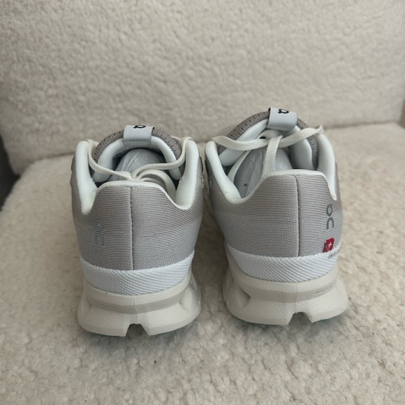 On Running Sneakers in Gray and Green - Picture 3 of 4